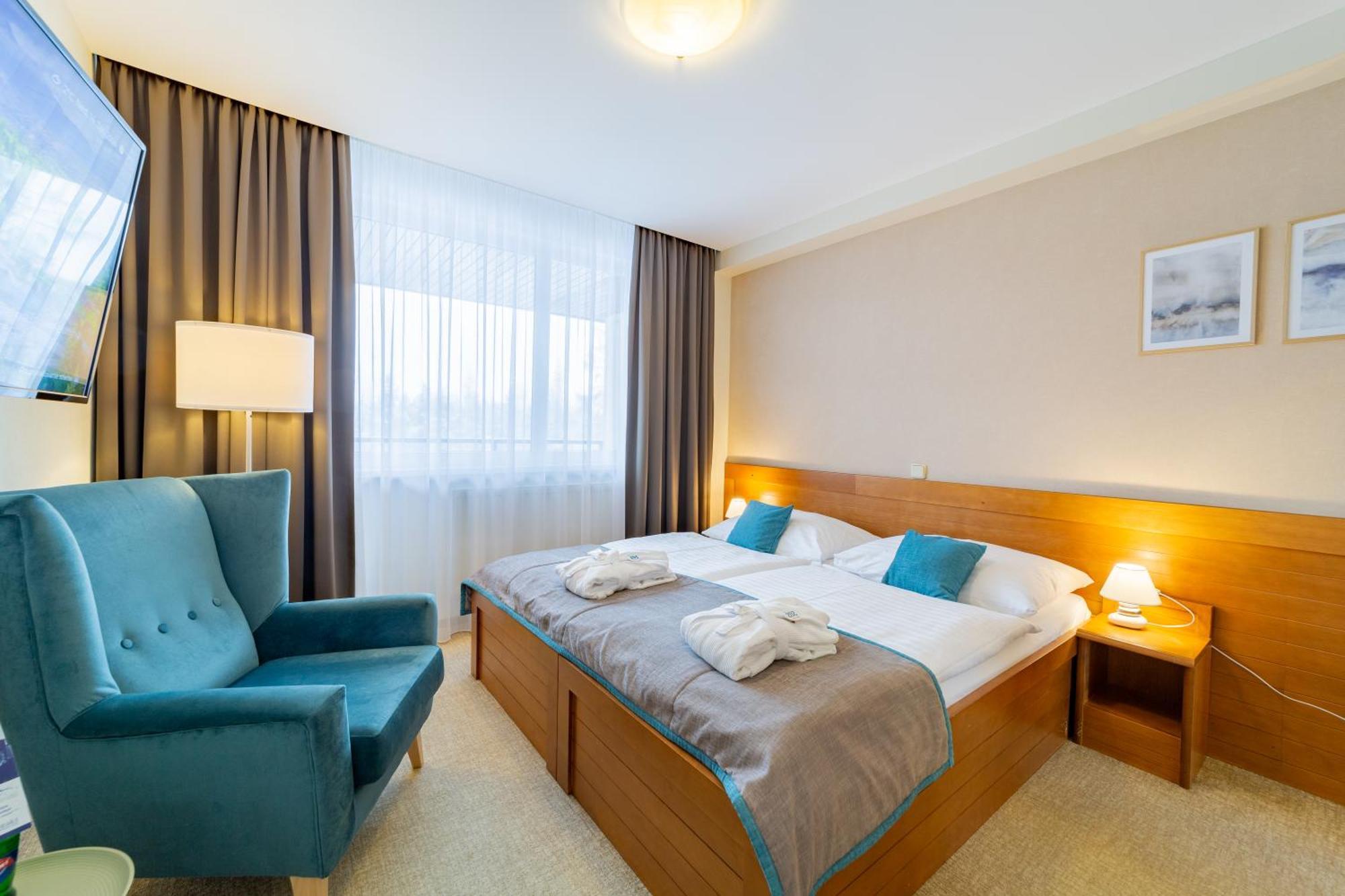 Kontakt Wellness Hotel Татранська Ломниця Екстер'єр фото