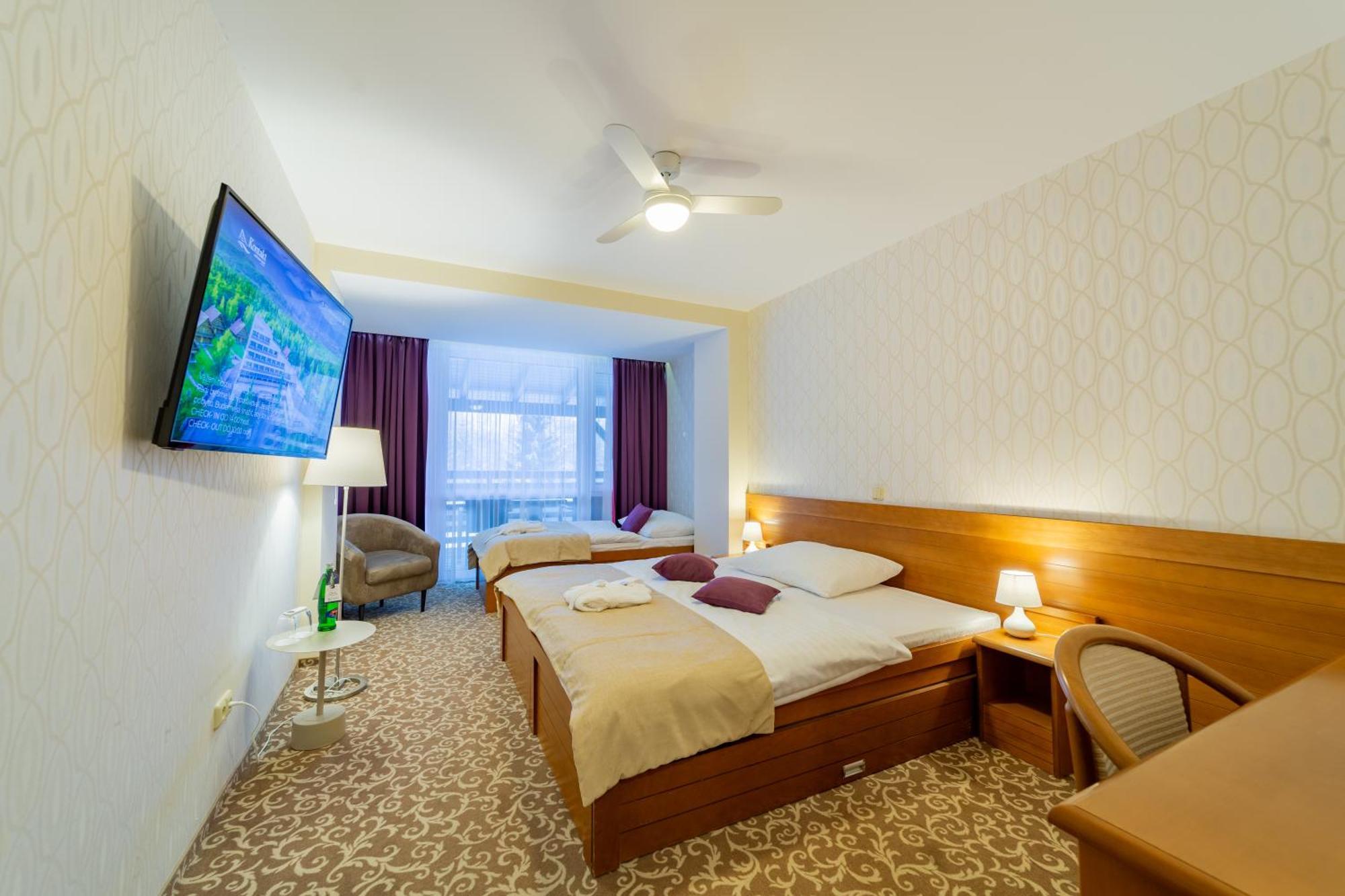 Kontakt Wellness Hotel Татранська Ломниця Екстер'єр фото