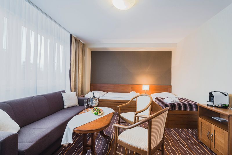 Kontakt Wellness Hotel Татранська Ломниця Екстер'єр фото